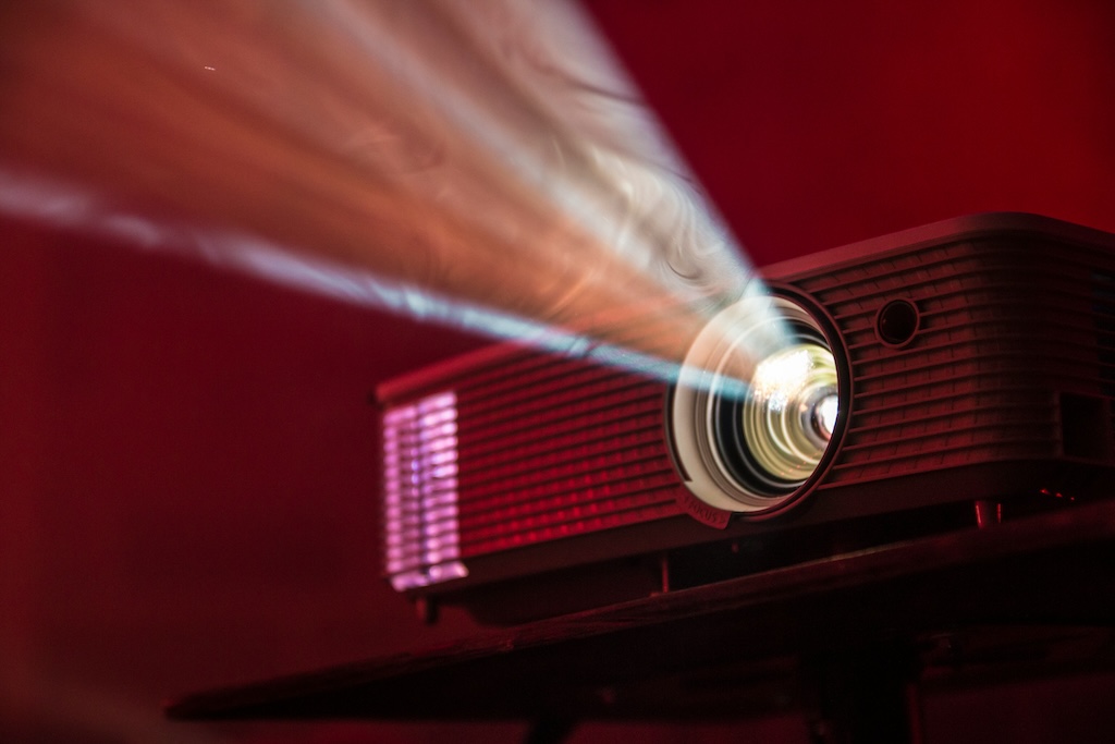 Best Portable Projectors for Movie Nights in 2025